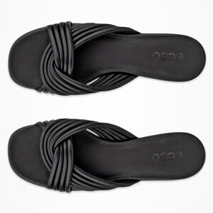 ECCO Women's Sculpted Alba 25